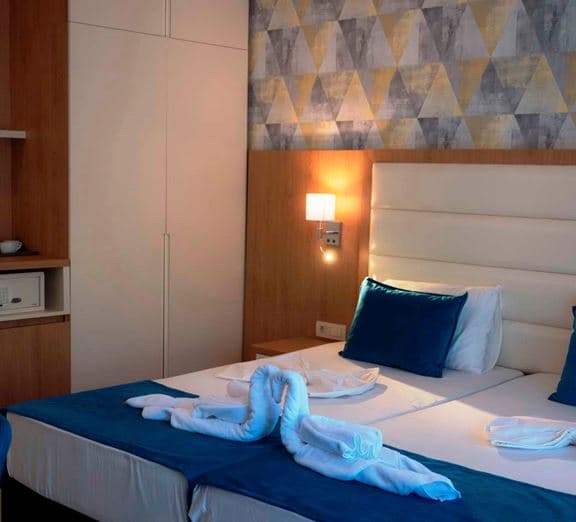 STANDARD ROOM IN MAIN BUILDING OR MARINA BUILDING Kambariai