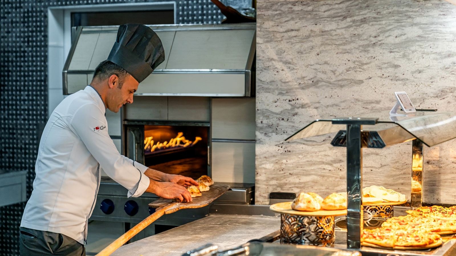 restaurants-main-restaurant