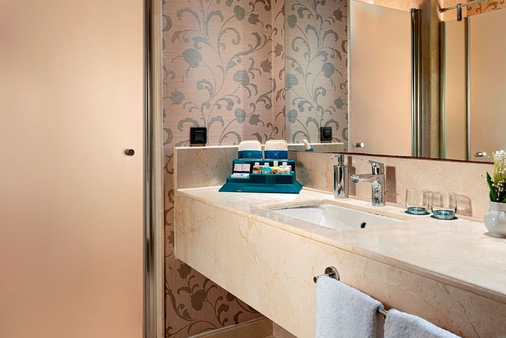 rooms-deluxe-standart-land-side