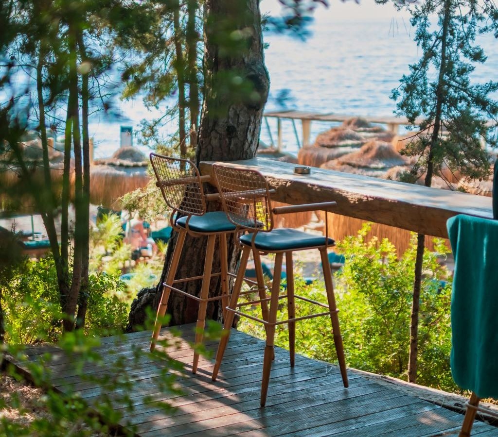 bars-trebanna-beach-bar