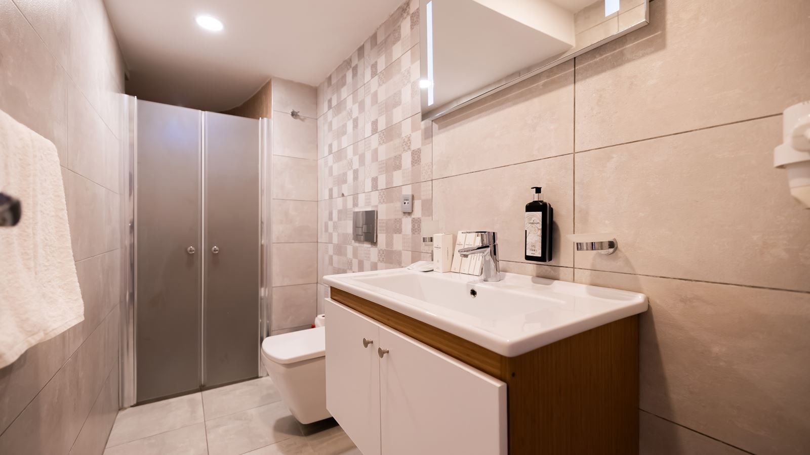 rooms-villa