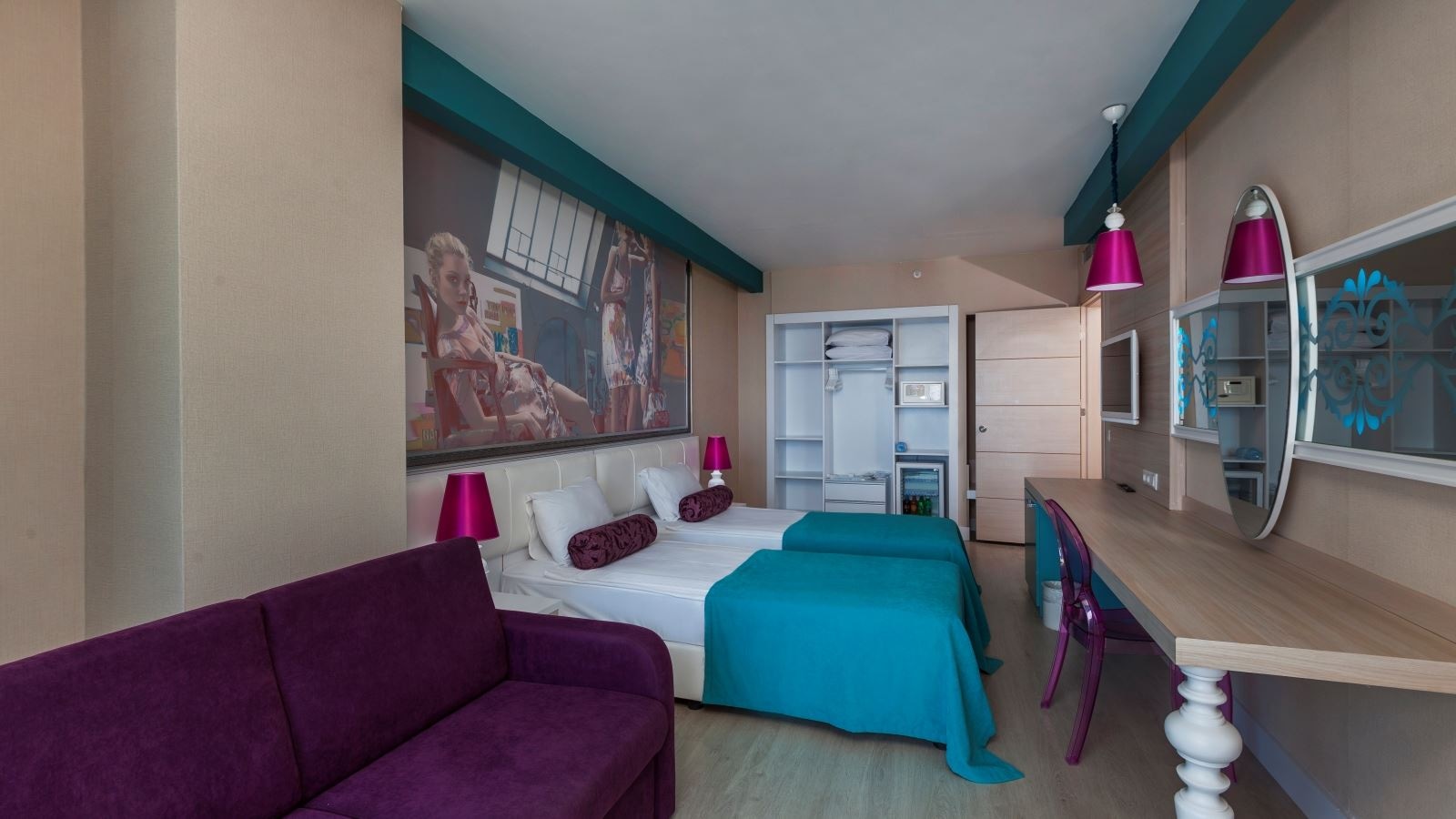 rooms-family-room