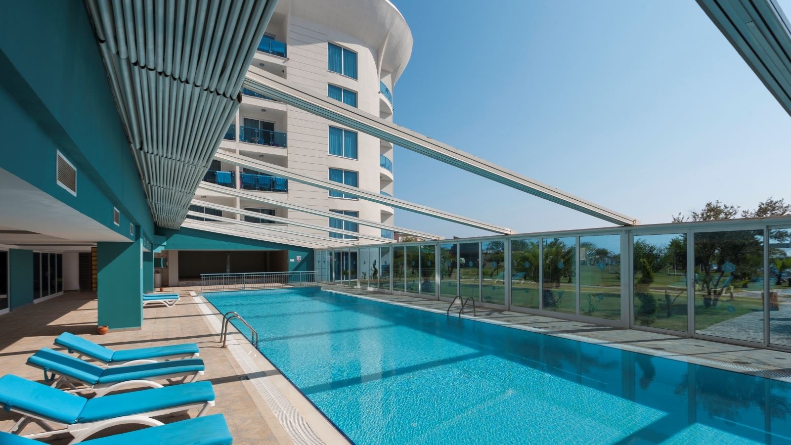 pools-indoor-pool