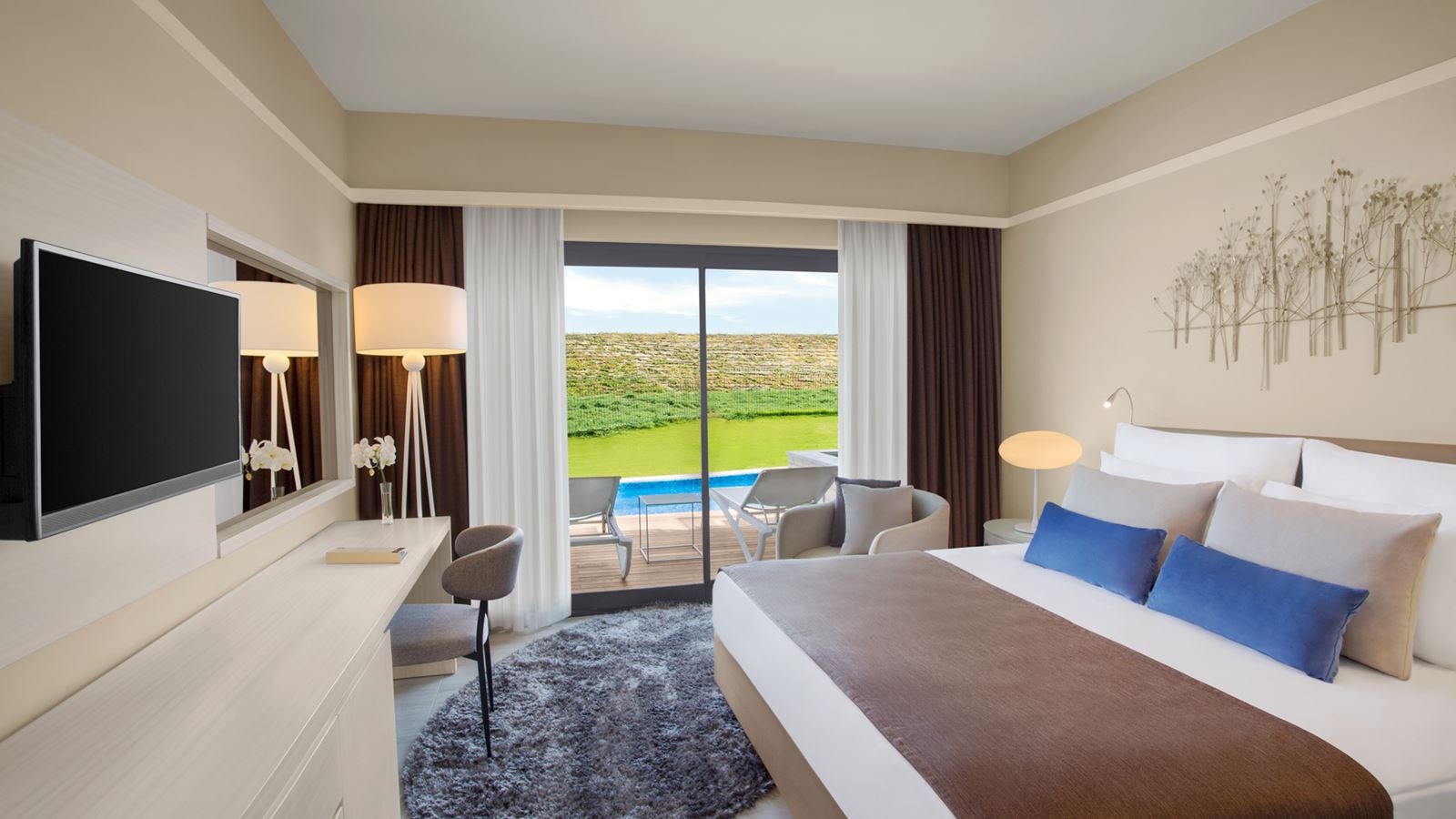 rooms-family-swim-up-room