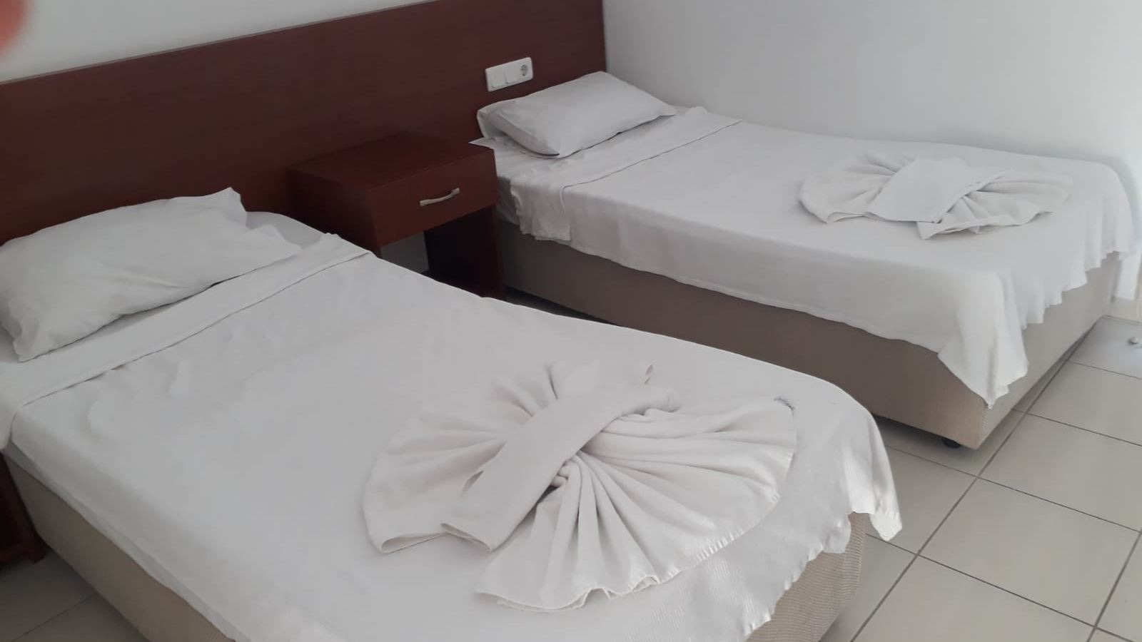 rooms-standard-room