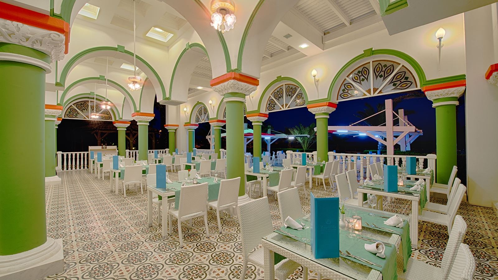 restaurants-la-perla-restaurant