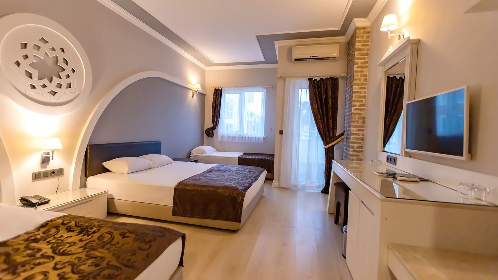 rooms-large-room