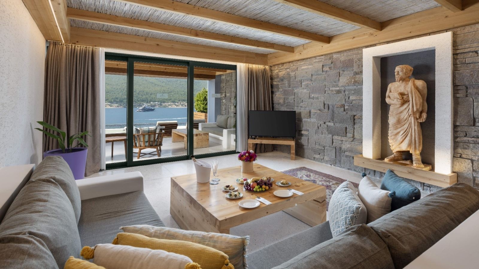 rooms-exclusive-swim-up-sea-view