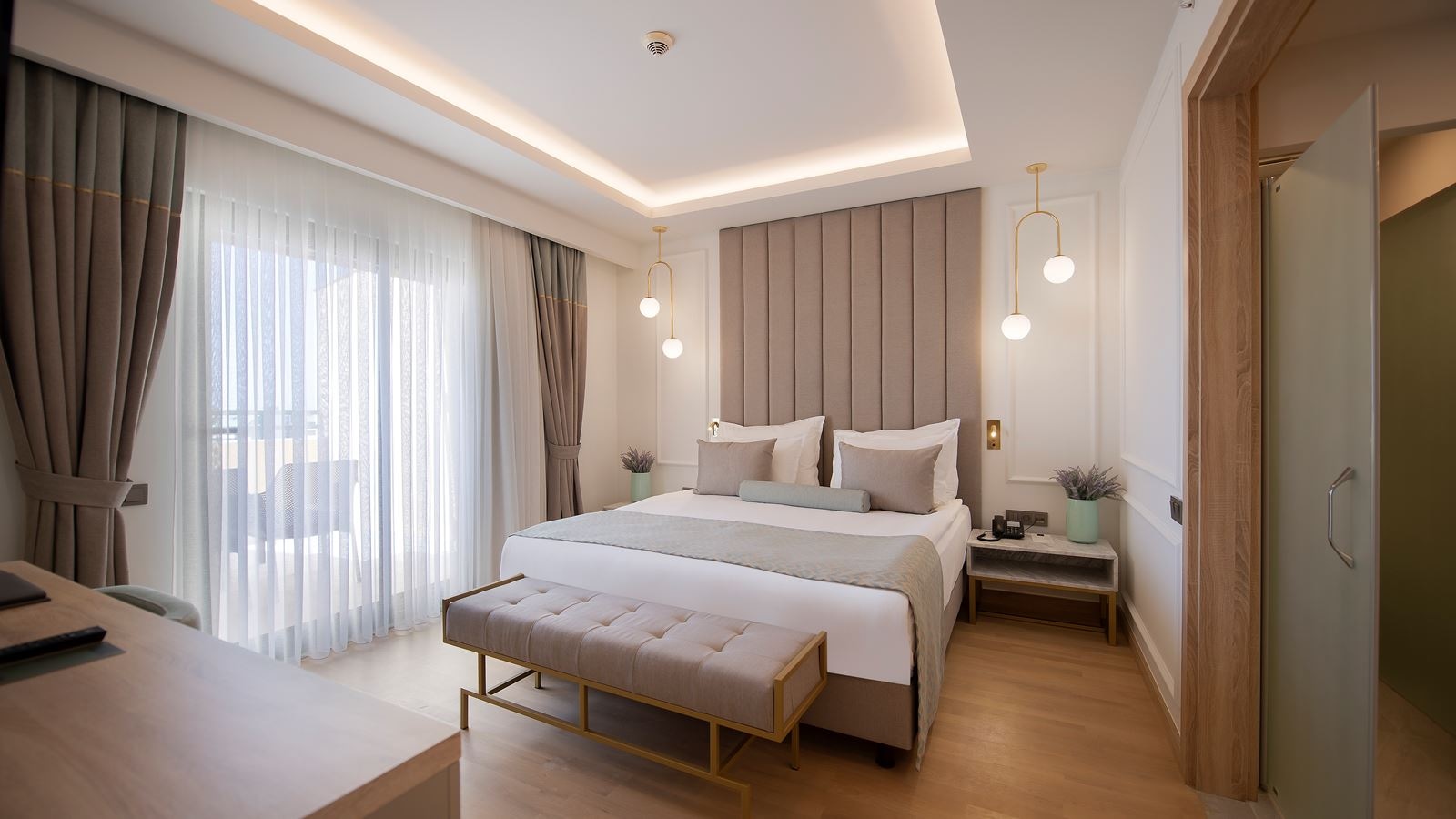 rooms-king-suite