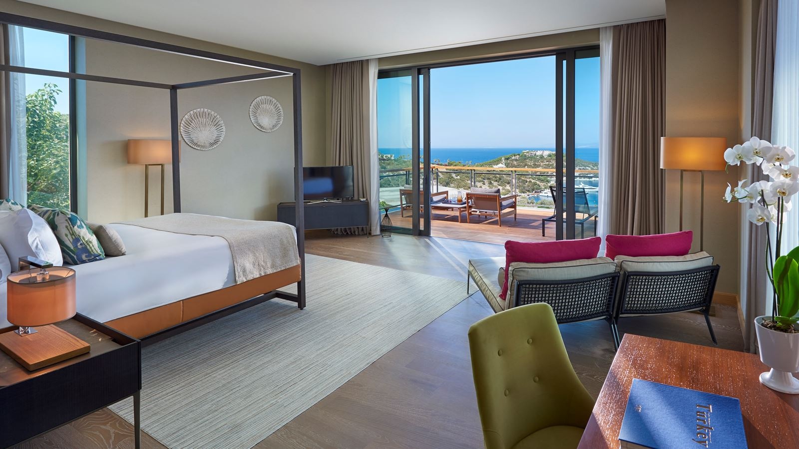 rooms-lily-villa