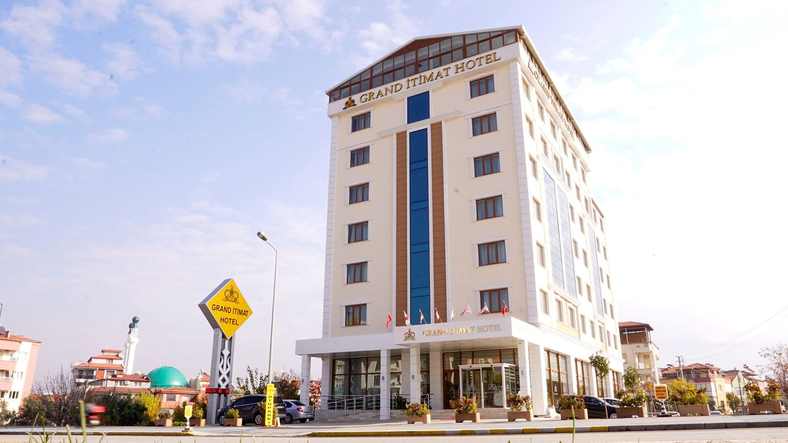 general-main-building