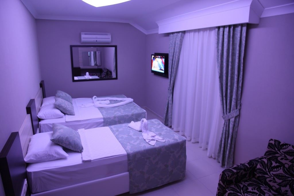 rooms-standard-room