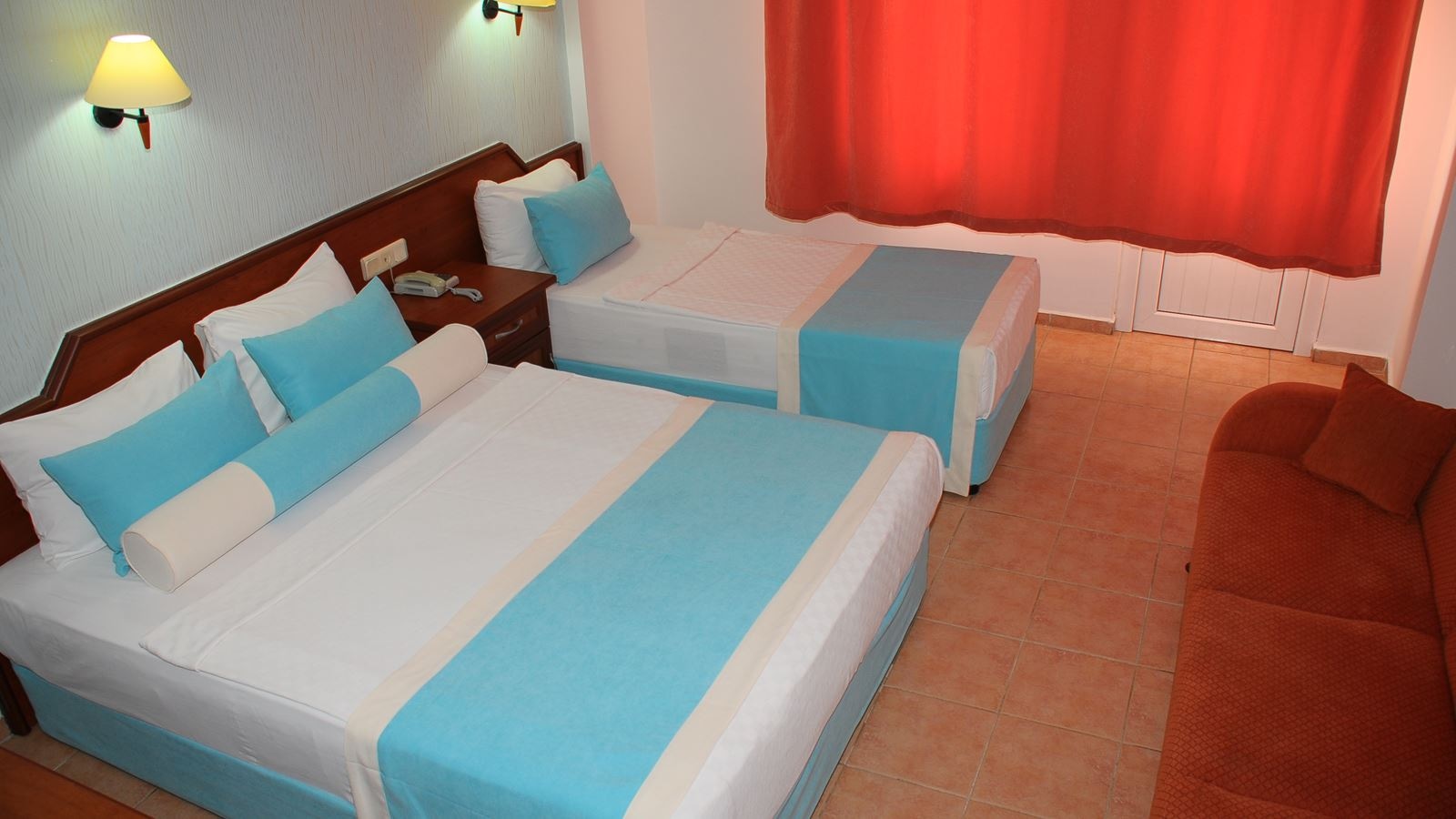 rooms-standard-room