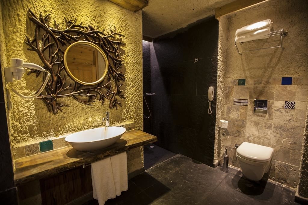 rooms-standard-room