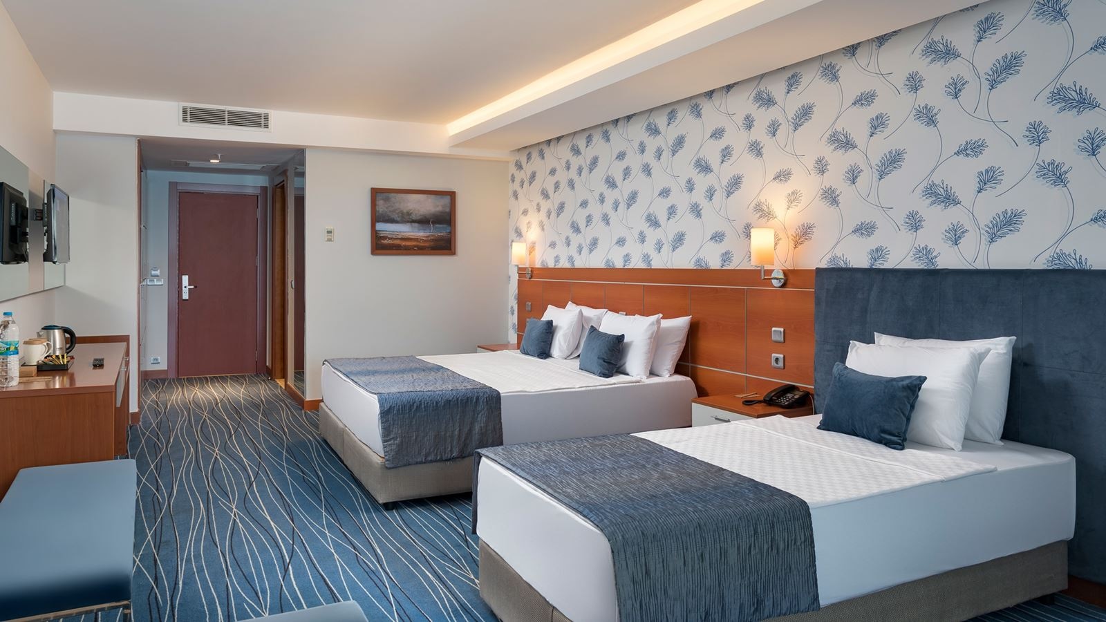 rooms-main-building-standart-room