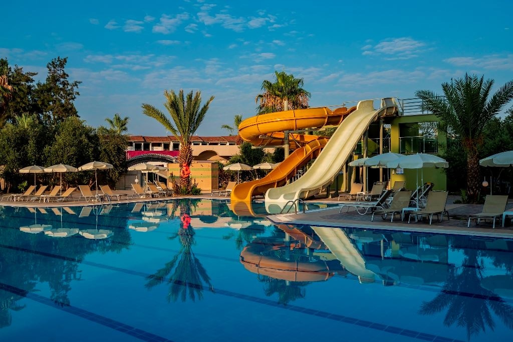 water-park-water-park