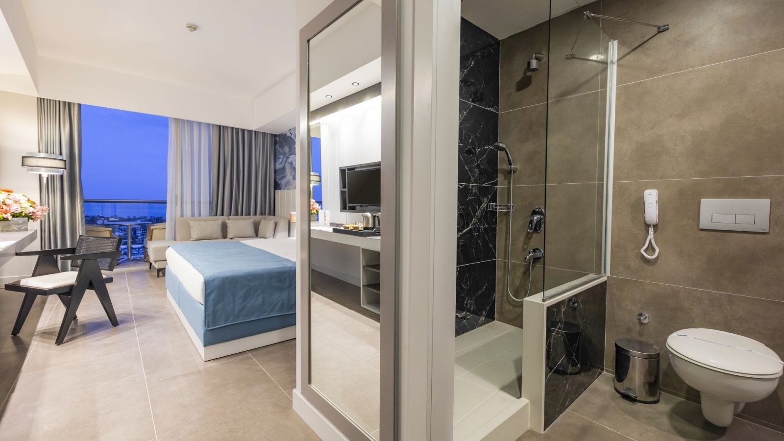 rooms-panoramic-sea-view-no-balcony