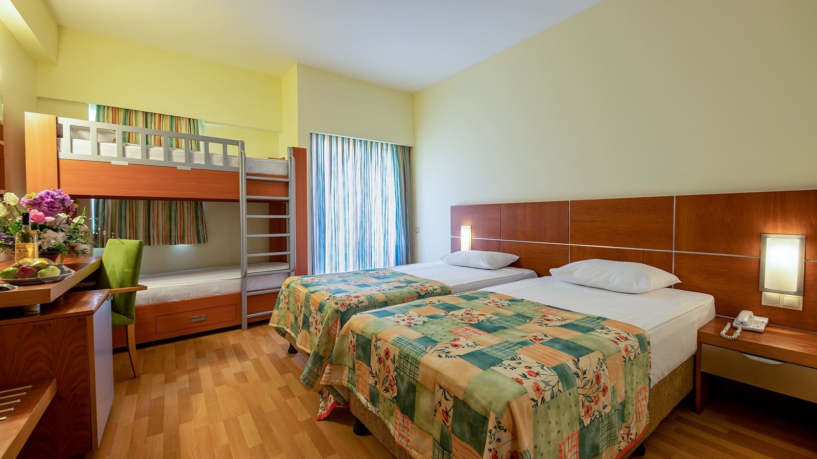 rooms-bunkbed-room