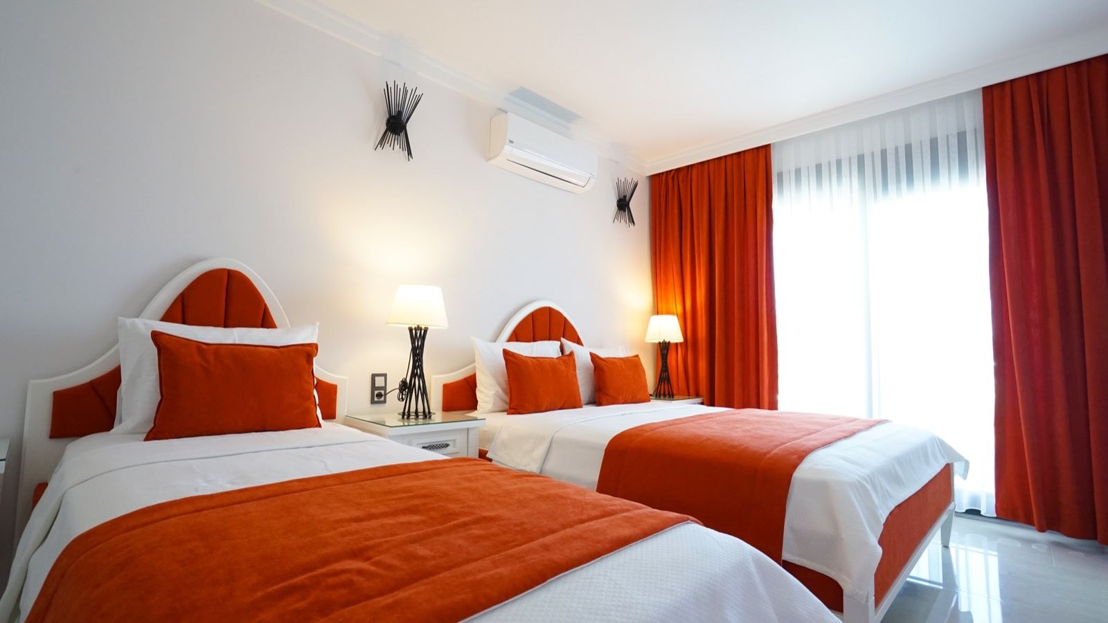 rooms-standard-room