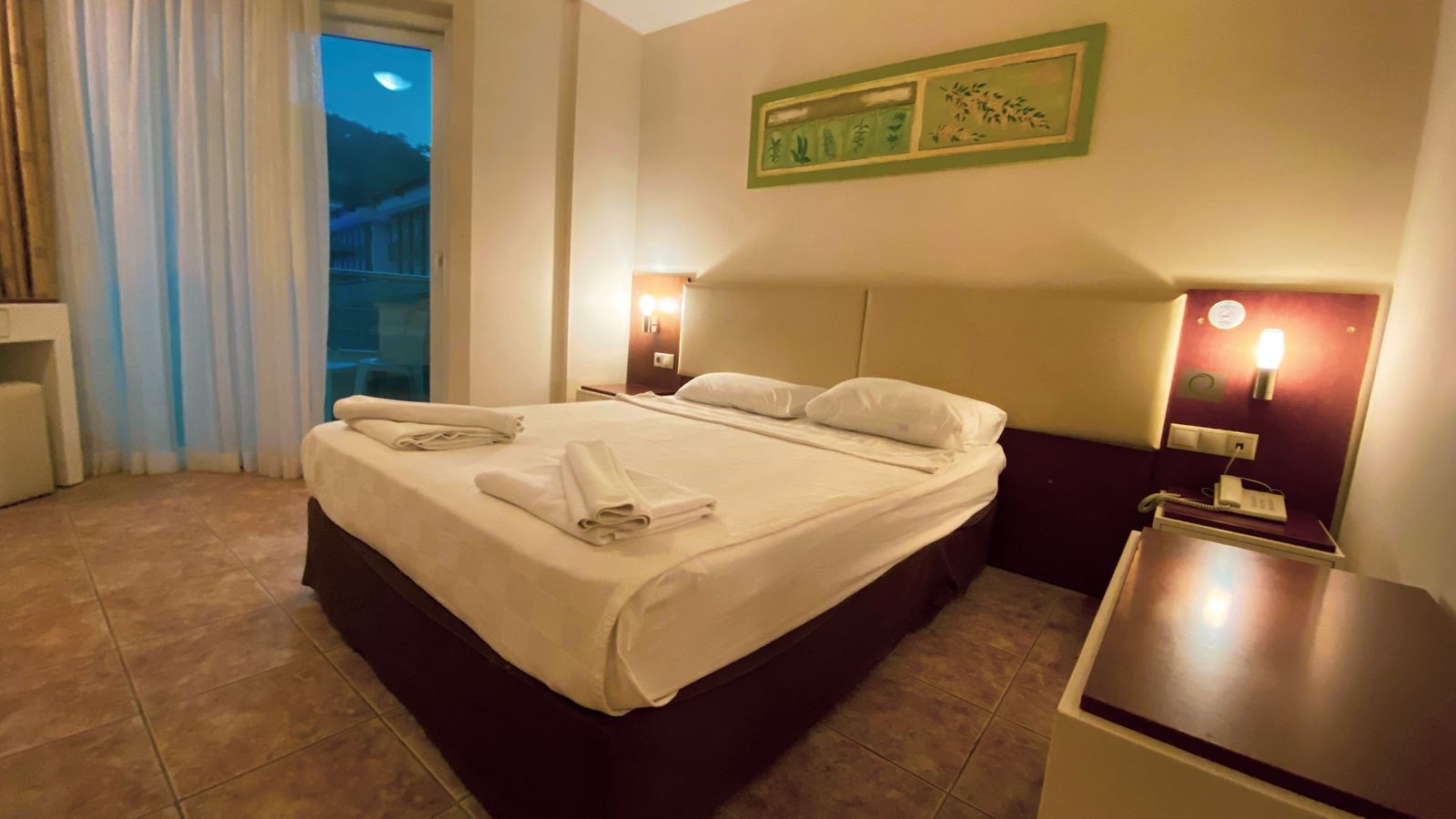 rooms-standard-room