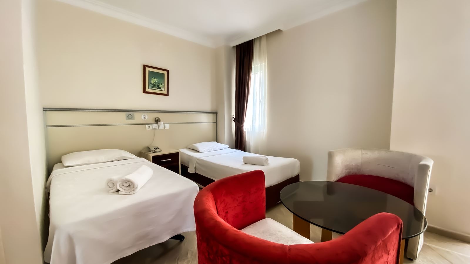 rooms-standard-room