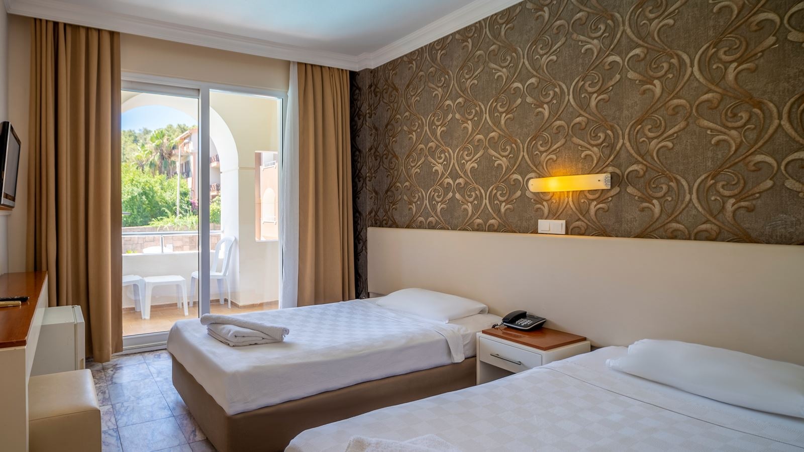 rooms-standard-room