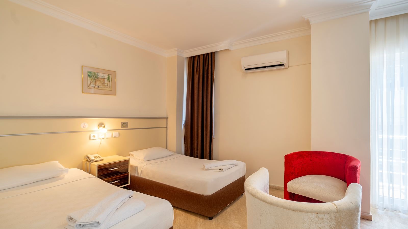 rooms-standard-room
