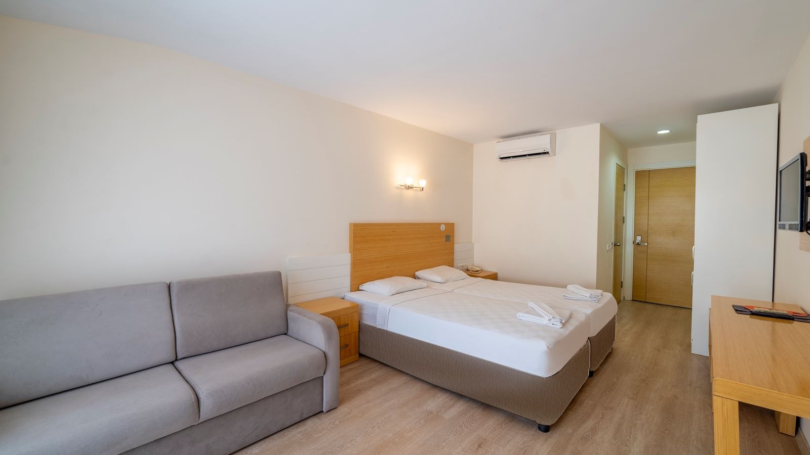 rooms-large-room