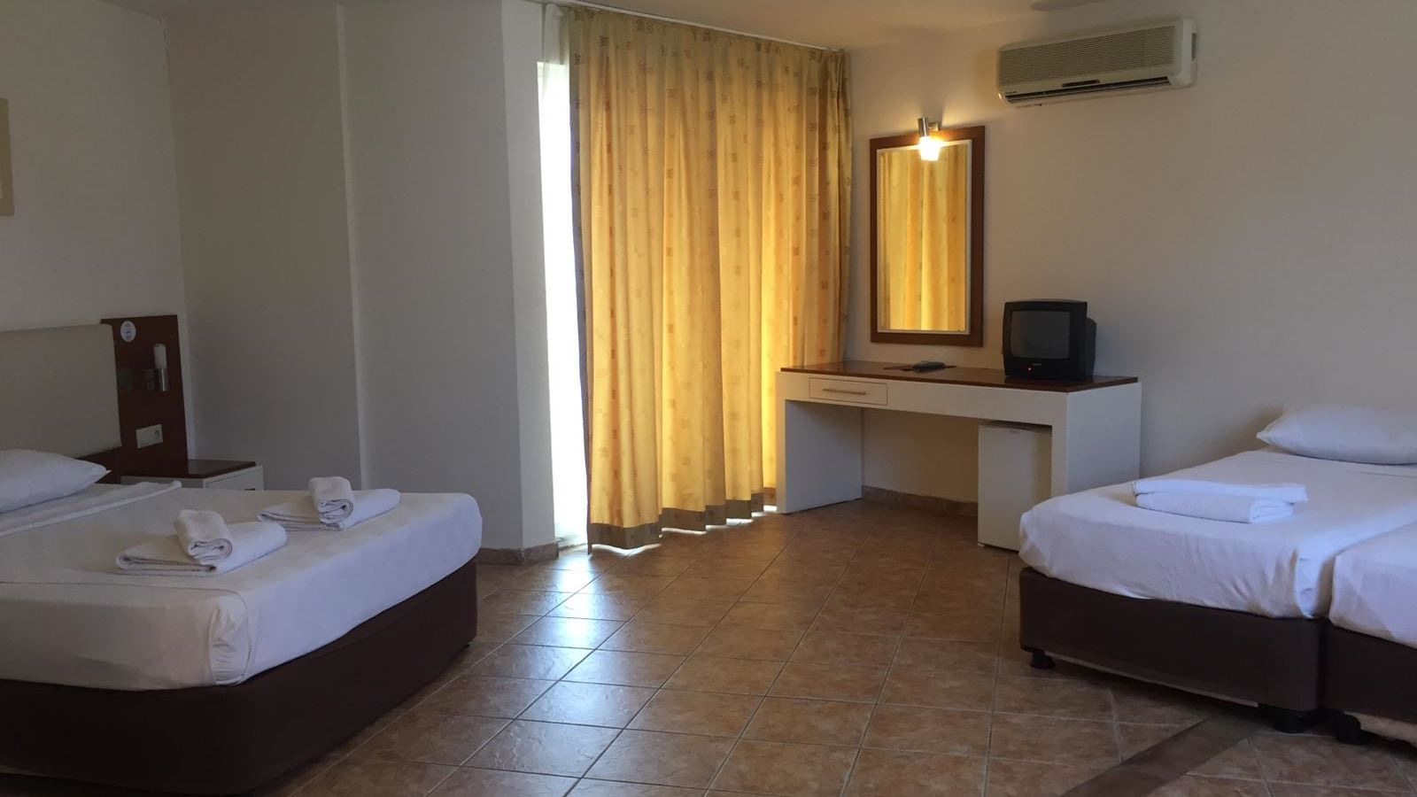 rooms-large-room