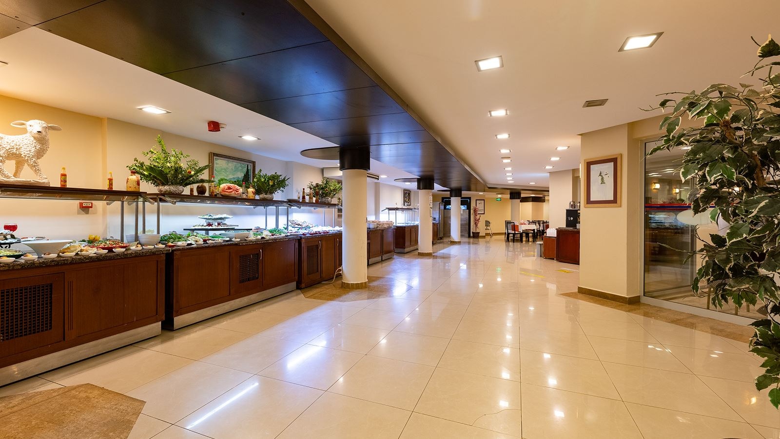 restaurants-main-restaurant