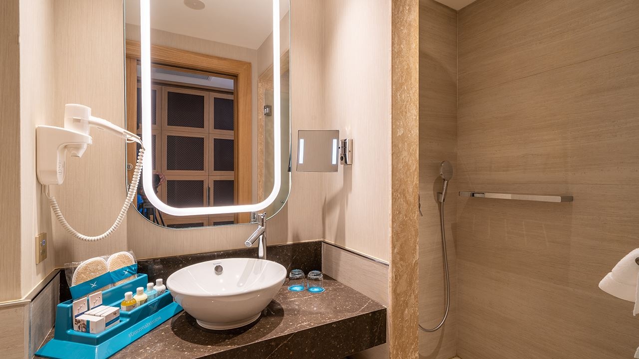 rooms-standard-room-pool-direct-access