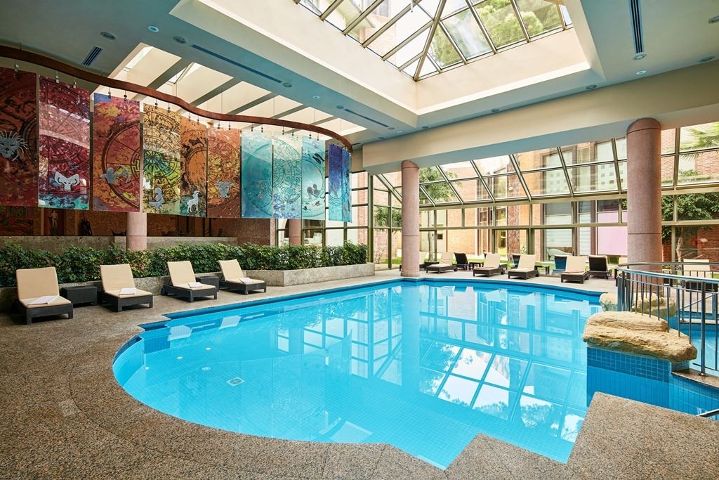 pools-indoor-pool