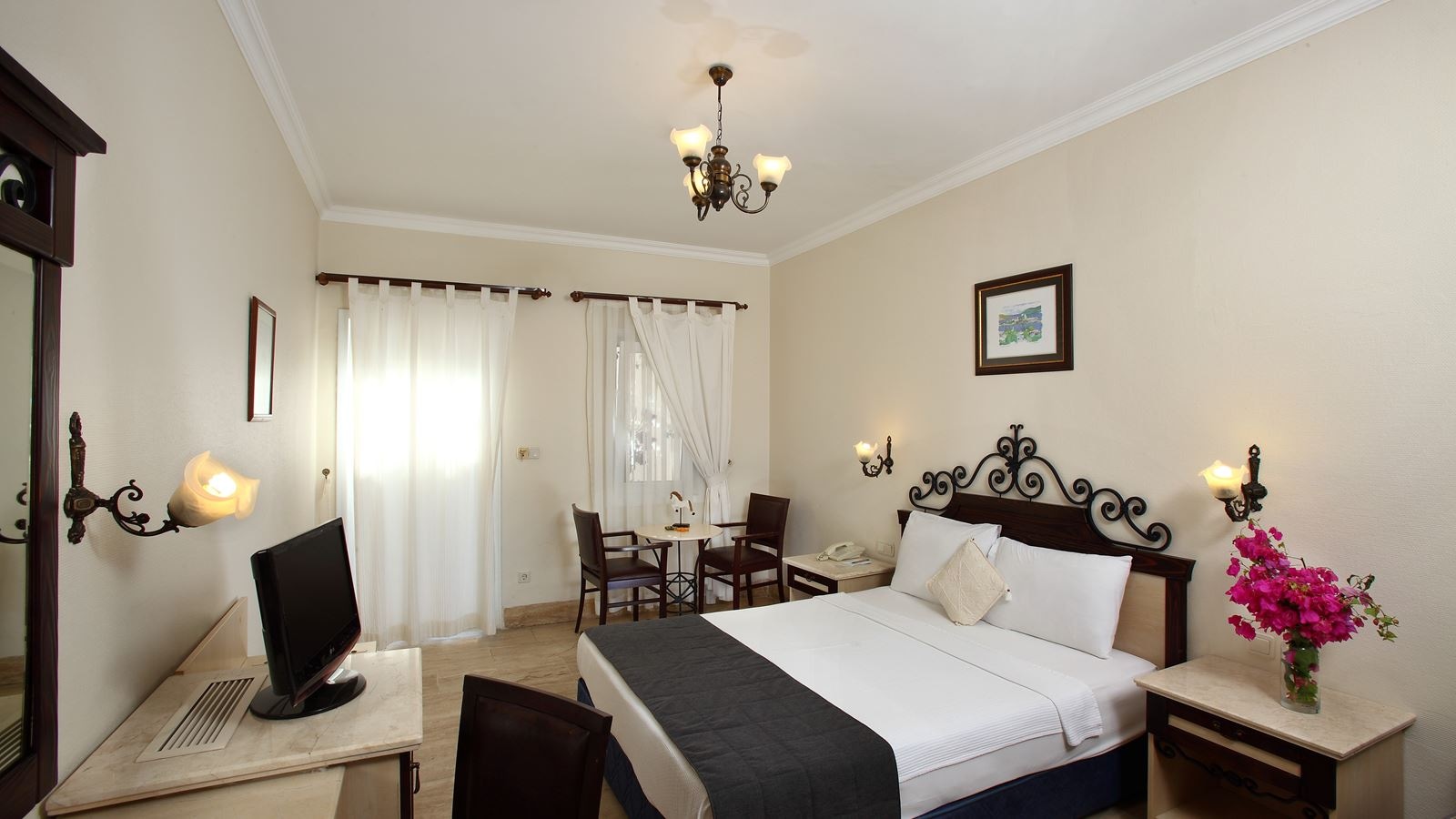 rooms-standard-room