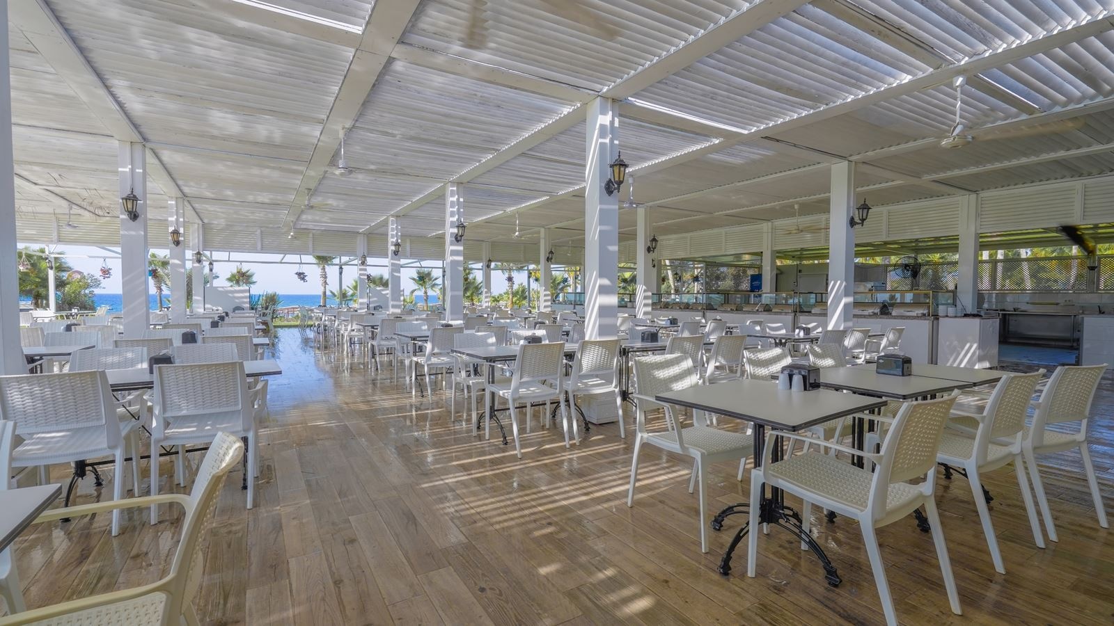 restaurants-beach-restaurant