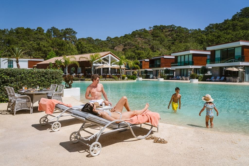 rooms-executive-villa