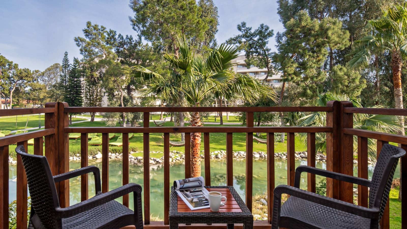 rooms-family-suite-garden