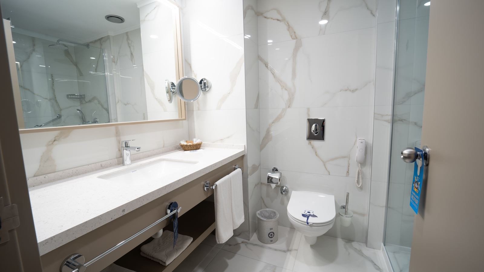 rooms-double-room-with-balcony