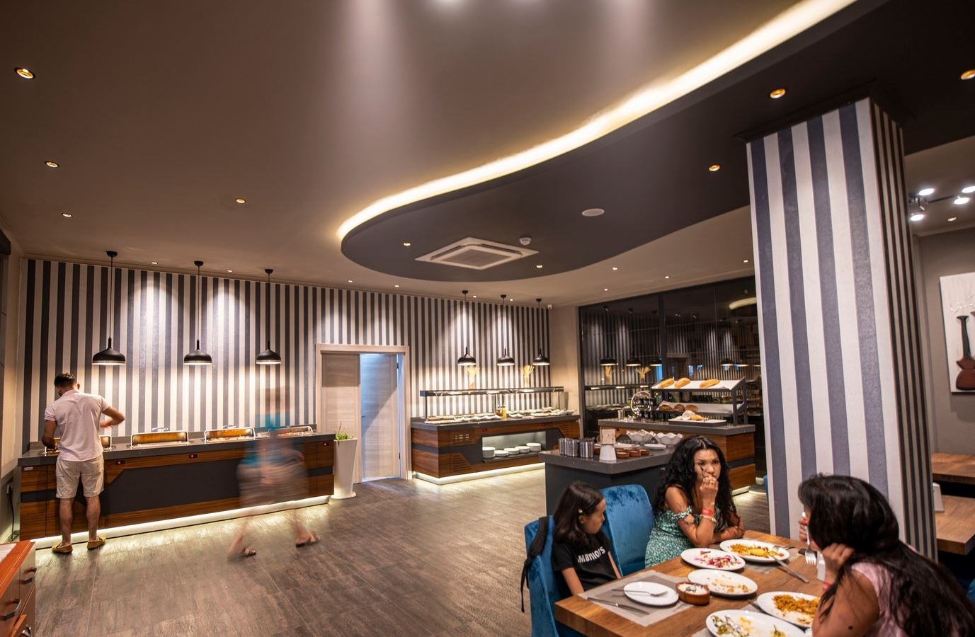 restaurants-mendos-garden-exclusive-restorant