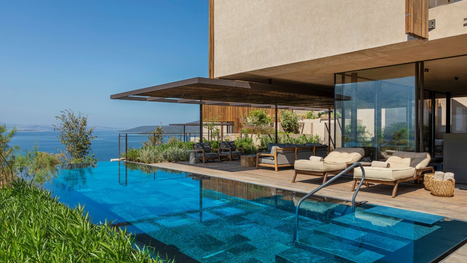 rooms-sunset-pina-villa