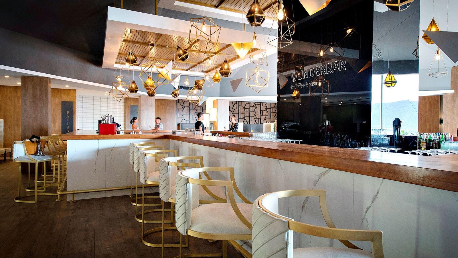 bars-wunderbar--coffee-house