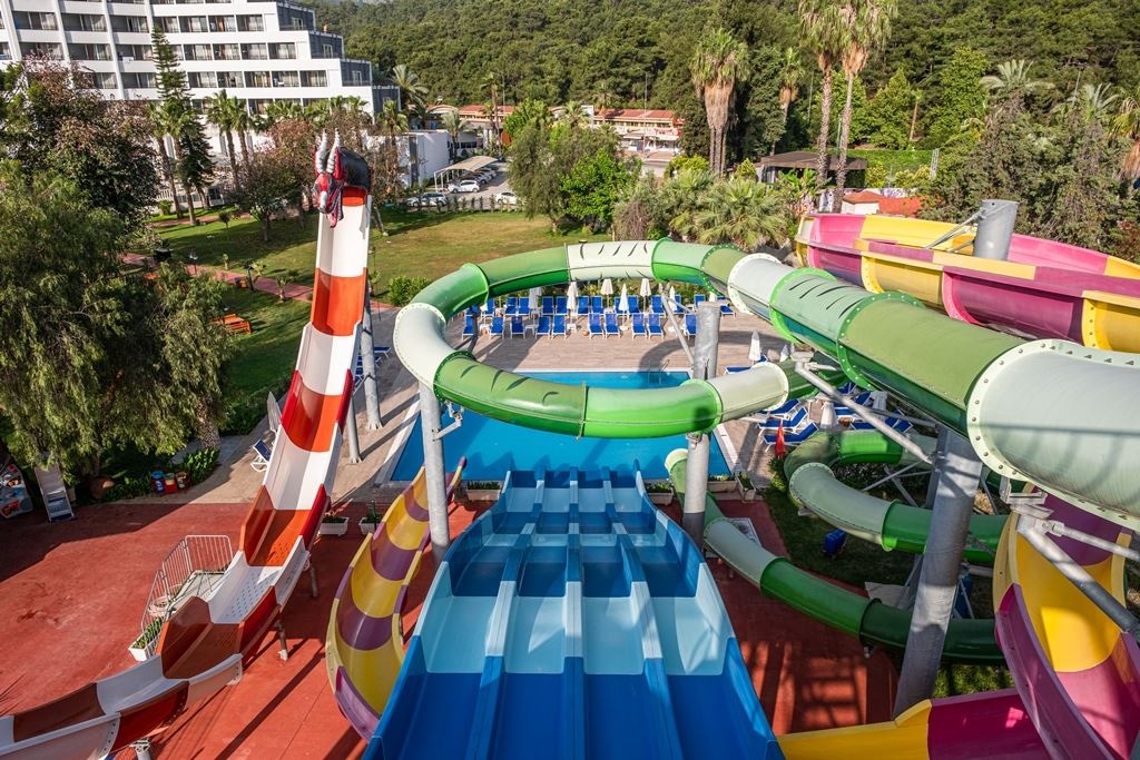 water-park-water-park