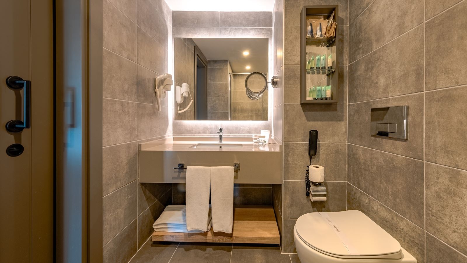 rooms-standard-room