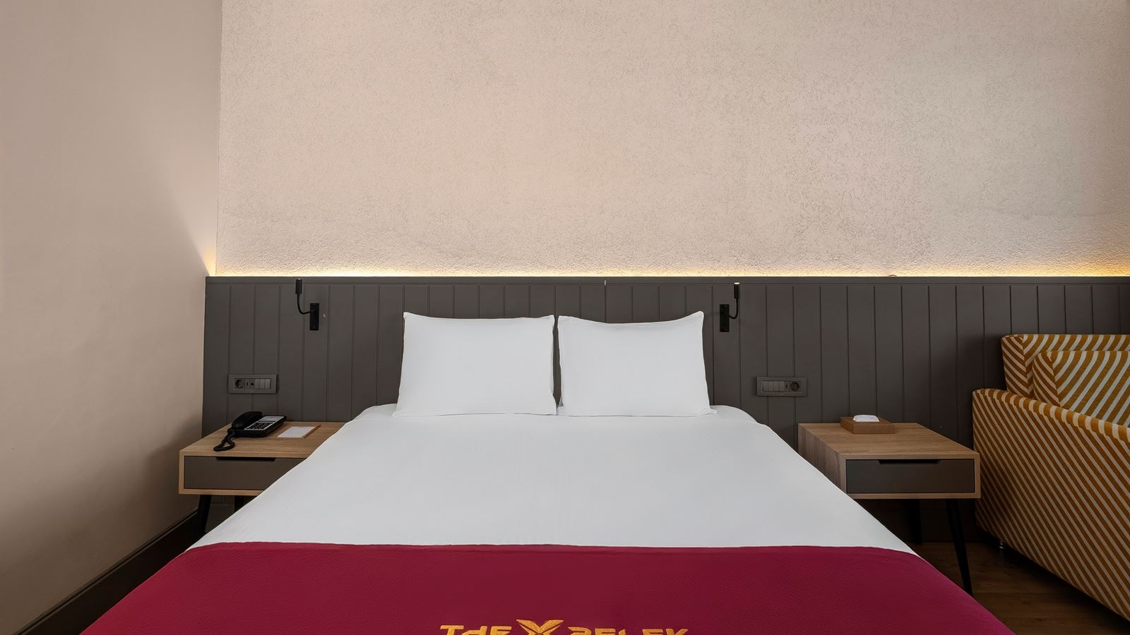 rooms-standard-room-adult-zone-only-adults-16+