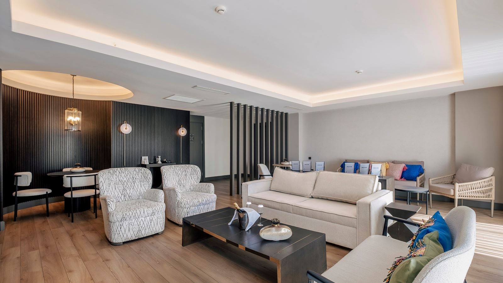 rooms-king-suite
