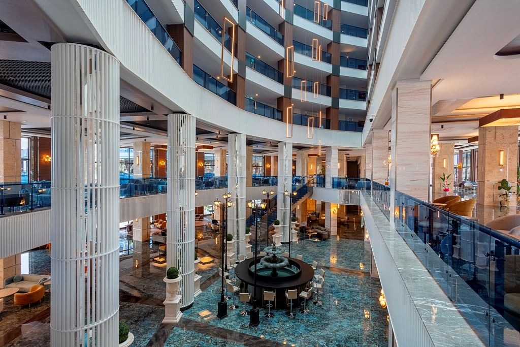 general-main-building