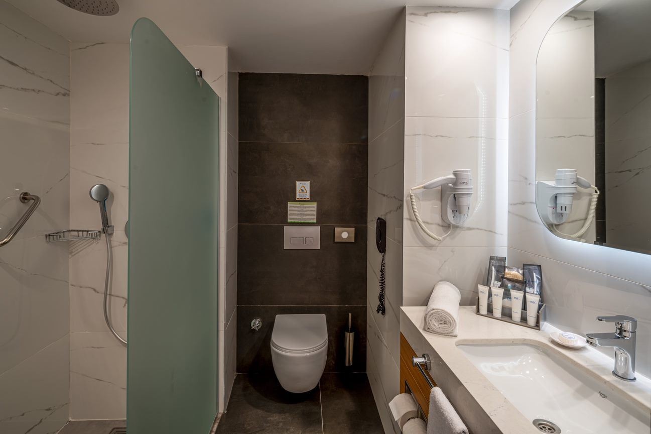 rooms-comfort-room