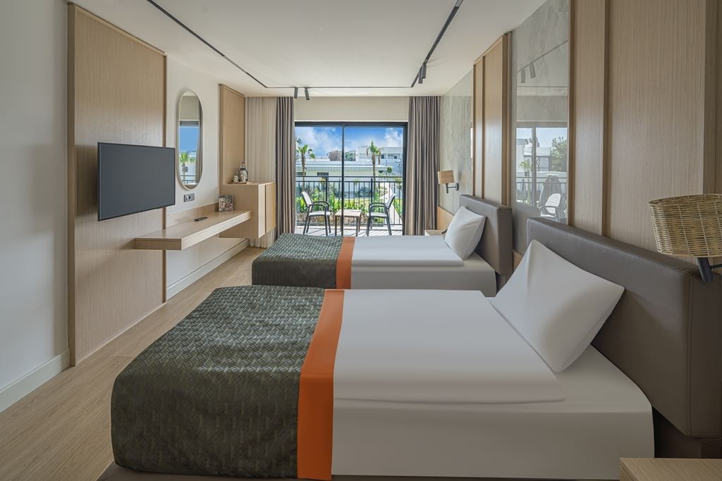 rooms-executive-private-pool-suite-3-bedroom