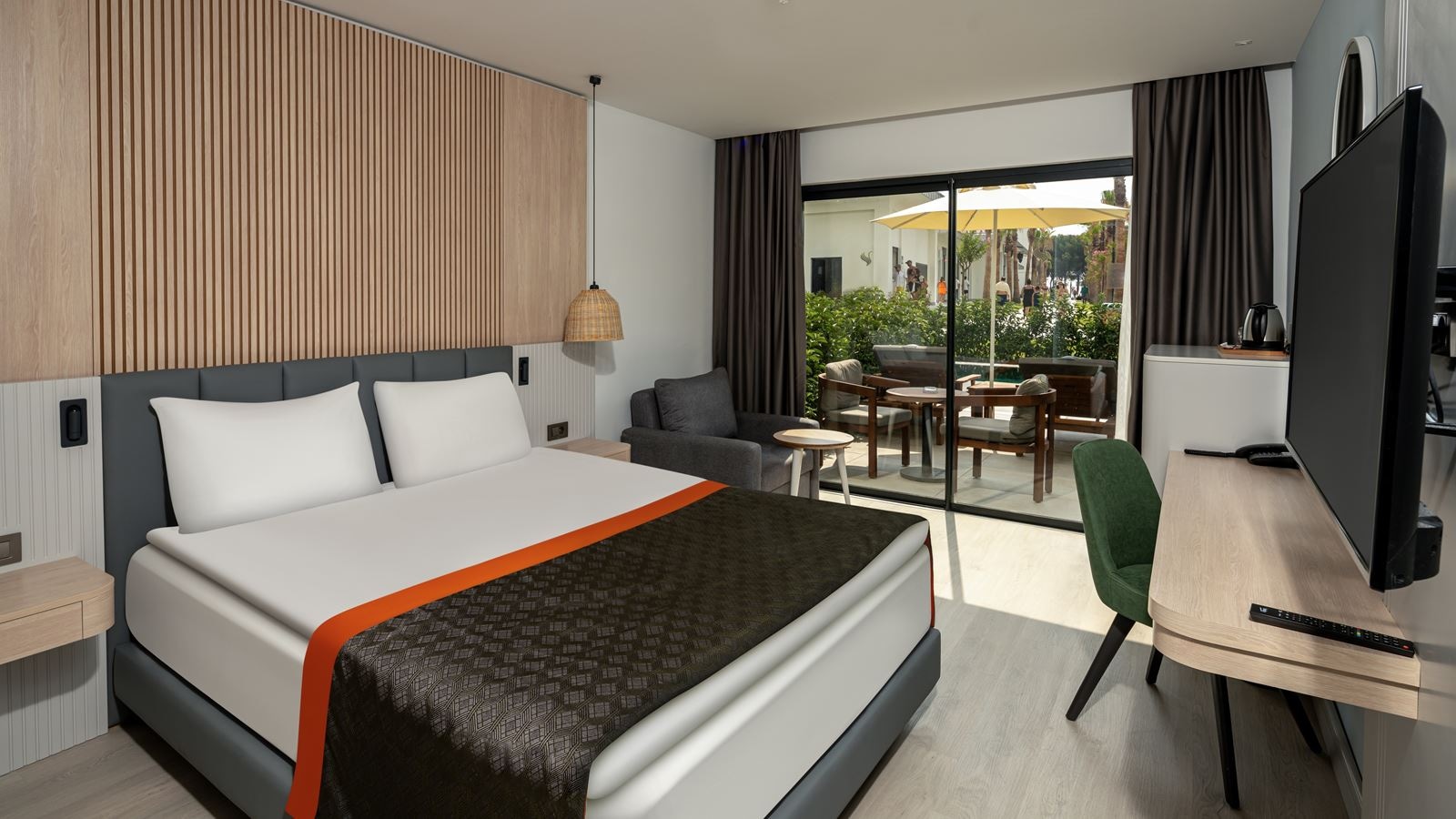 rooms-deluxe-swim-up-family-room
