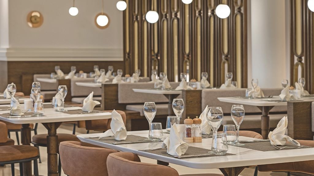 restaurants-myra-main-restaurant--children-buffet