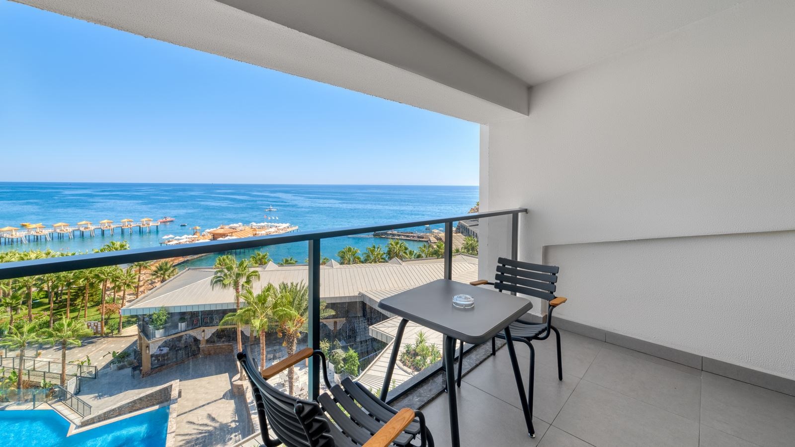 rooms-standard-room-sea-view